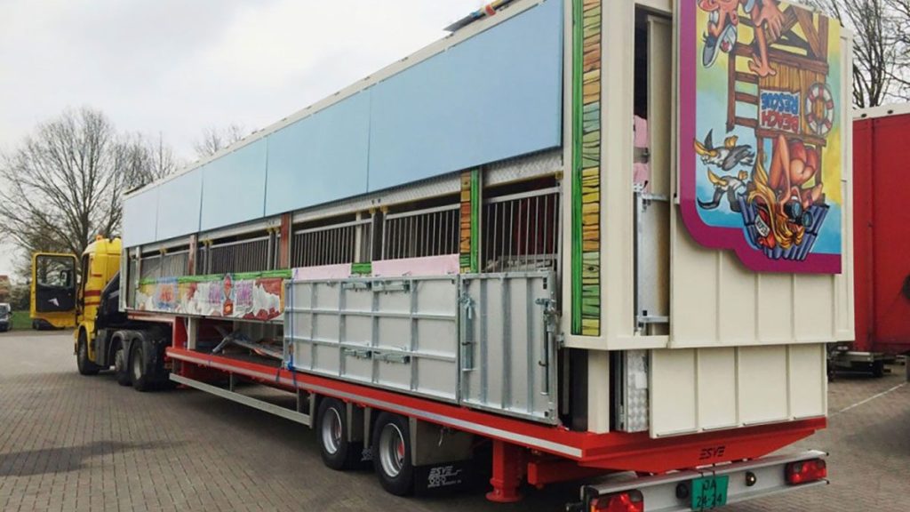 01-kermisvoertuigen-Esve-Lichtenvoorde-Esve-Lichtenvoorde-Lichtenvoorde