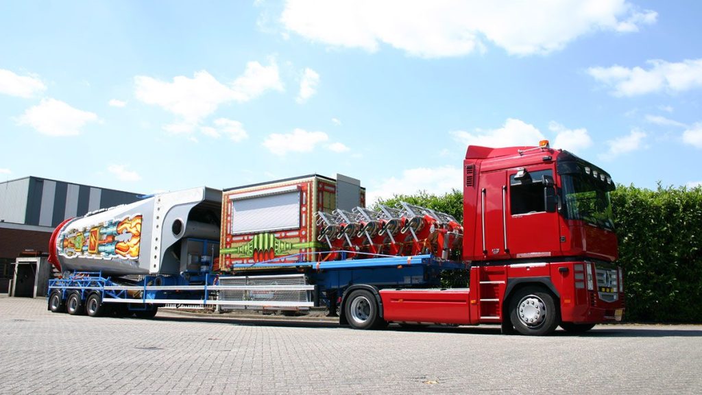 07-kermisvoertuigen-Esve-Lichtenvoorde-Esve-Lichtenvoorde-Lichtenvoorde