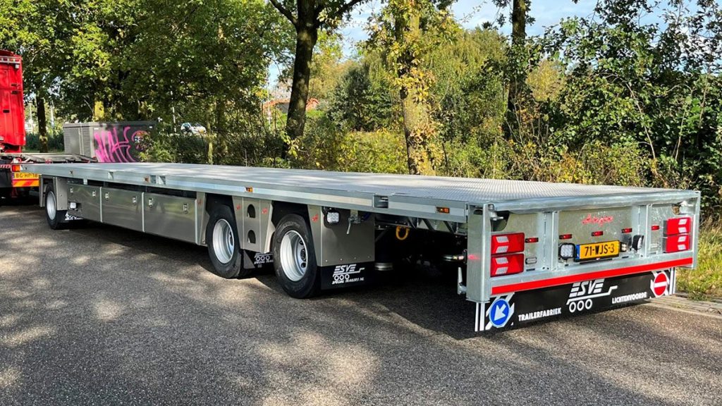 09-kermisvoertuigen-Esve-Lichtenvoorde-Esve-Lichtenvoorde-Lichtenvoorde